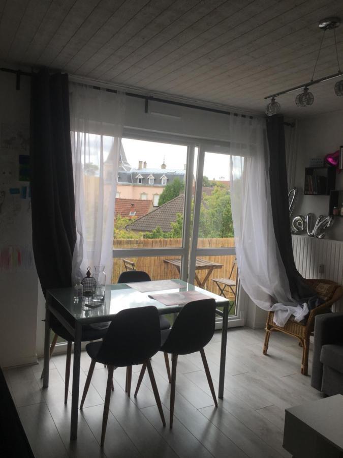 Апартаменти 2 Pieces - Quartier Calme - Parking Gratuit Мец Екстер'єр фото